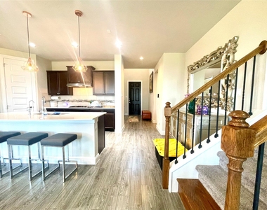 6829 Brindisi Pl - Photo Thumbnail 6