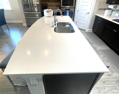 6829 Brindisi Pl - Photo Thumbnail 13