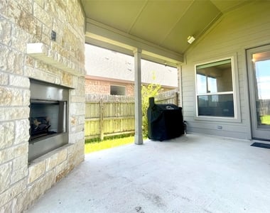 6829 Brindisi Pl - Photo Thumbnail 32