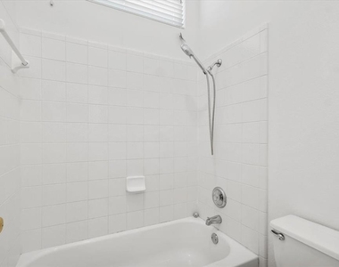 2127 Clear Lake Pl - Photo Thumbnail 29