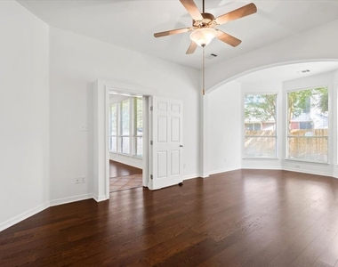 2127 Clear Lake Pl - Photo Thumbnail 16