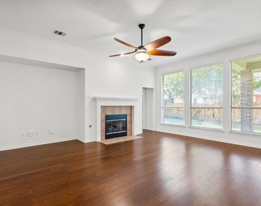 2127 Clear Lake Pl - Photo Thumbnail 11