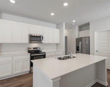 1212 Wild Leaf Way - Photo Thumbnail 3