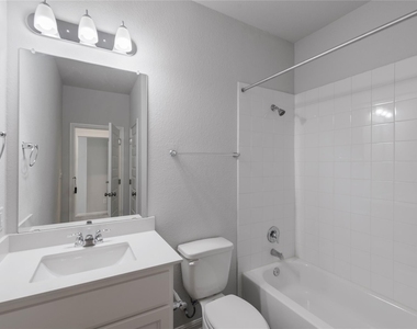 1212 Wild Leaf Way - Photo Thumbnail 18