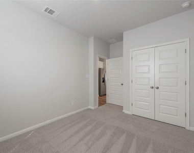 1212 Wild Leaf Way - Photo Thumbnail 14