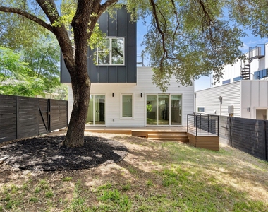 4712 Reyes St - Photo Thumbnail 33