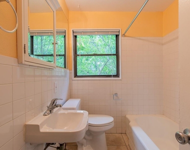5514 Grover Ave - Photo Thumbnail 7