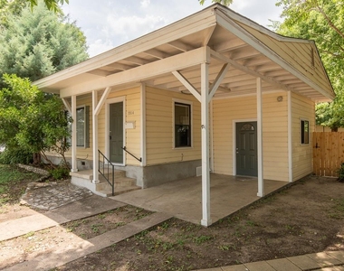 5514 Grover Ave - Photo Thumbnail 1