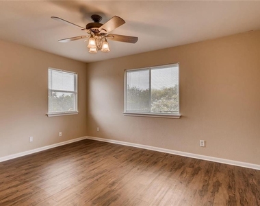 8301 Red Willow Dr - Photo Thumbnail 6