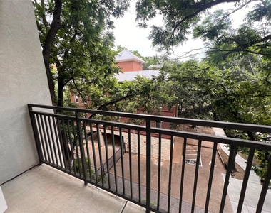 1900 Barton Springs Rd - Photo Thumbnail 2