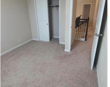 8404 Harrier Dr - Photo Thumbnail 16