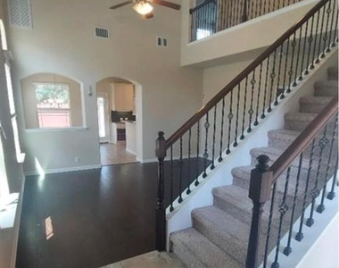 8404 Harrier Dr - Photo Thumbnail 1