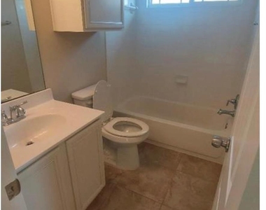 8404 Harrier Dr - Photo Thumbnail 14