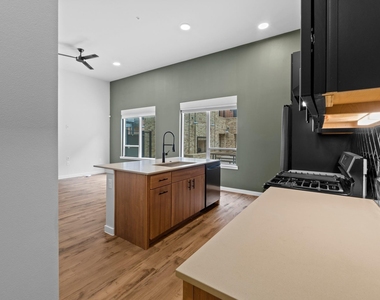 4510 Terry O Ln - Photo Thumbnail 7