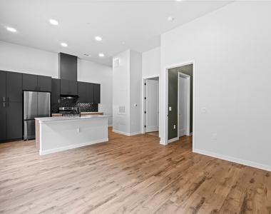 4510 Terry O Ln - Photo Thumbnail 12