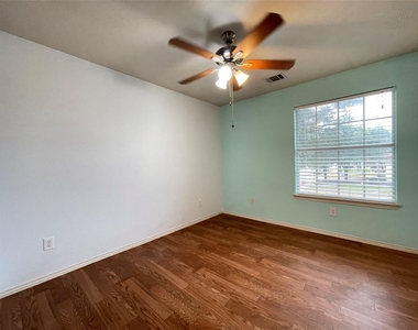 3638 Windhill Loop - Photo Thumbnail 18
