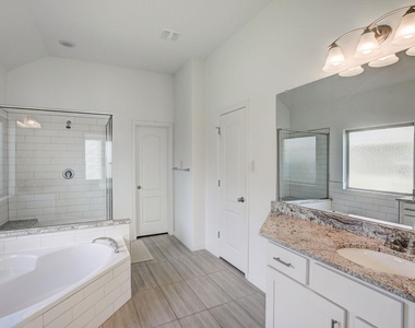 308 Monteforte Rd - Photo Thumbnail 14