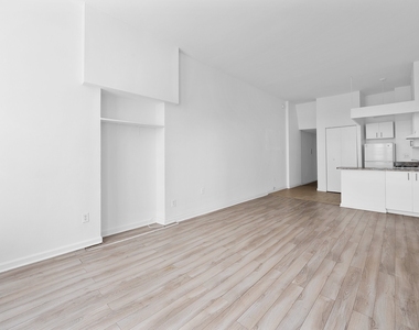 33 Gold Street - Photo Thumbnail 4