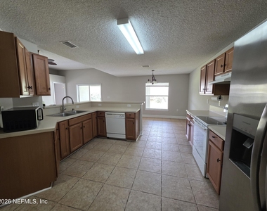 3751 Longleaf Forest Lane - Photo Thumbnail 2