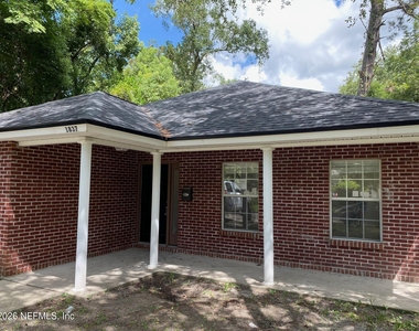 1837 W 28th Street - Photo Thumbnail 1