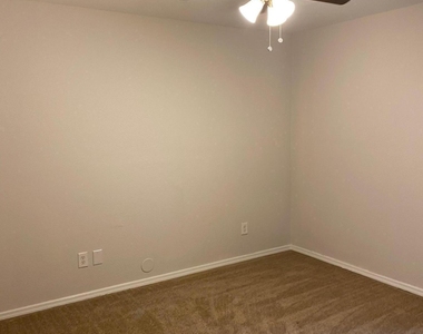 1837 W 28th Street - Photo Thumbnail 19