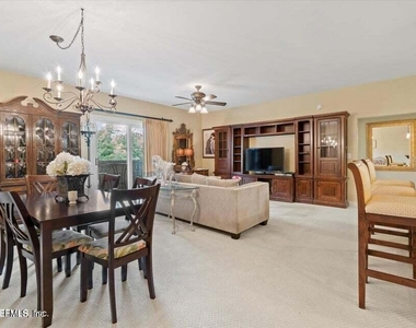 945 Registry Boulevard - Photo Thumbnail 26