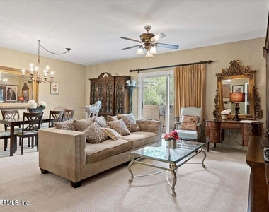 945 Registry Boulevard - Photo Thumbnail 27