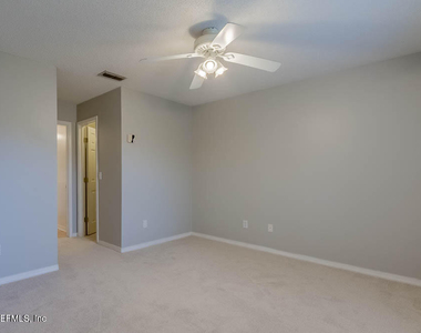 7760 Allspice Circle W - Photo Thumbnail 19