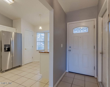 7760 Allspice Circle W - Photo Thumbnail 2