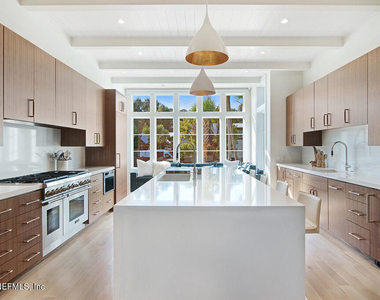 1251 Selva Marina Circle - Photo Thumbnail 5
