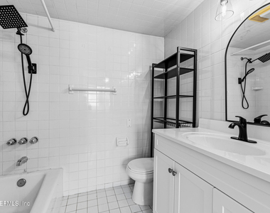 214 Margaret Street - Photo Thumbnail 15