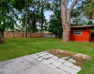 7930 Rondeau Drive E - Photo Thumbnail 10