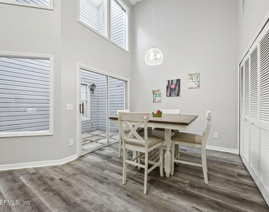 12036 Arbor Lake Drive - Photo Thumbnail 3