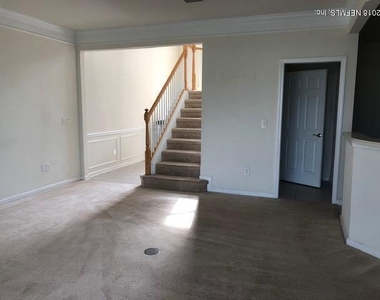 8395 Cannonwood Lane - Photo Thumbnail 10