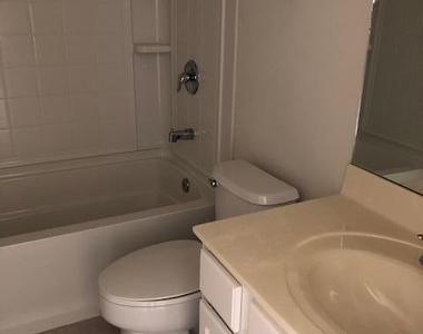 8395 Cannonwood Lane - Photo Thumbnail 16
