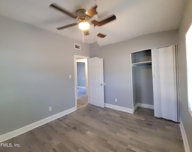 6114 Strawflower Place - Photo Thumbnail 5
