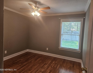 2338 Cool Springs Drive N - Photo Thumbnail 23