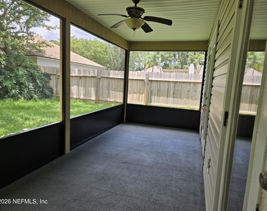 2338 Cool Springs Drive N - Photo Thumbnail 27