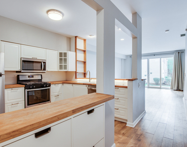 2527 Bordeaux Lane - Photo Thumbnail 3