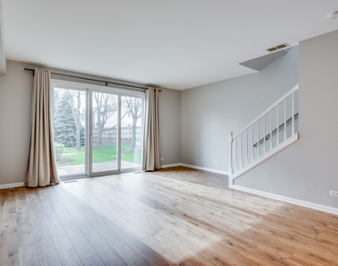 2527 Bordeaux Lane - Photo Thumbnail 9