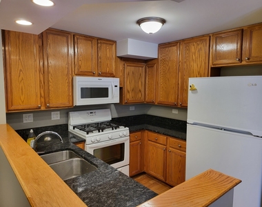 2403 W Flournoy Street - Photo Thumbnail 4