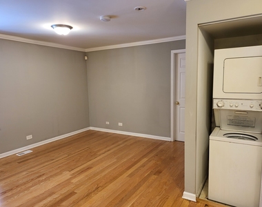 2403 W Flournoy Street - Photo Thumbnail 12