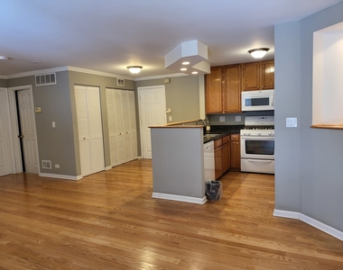 2403 W Flournoy Street - Photo Thumbnail 1