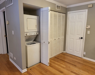2403 W Flournoy Street - Photo Thumbnail 13