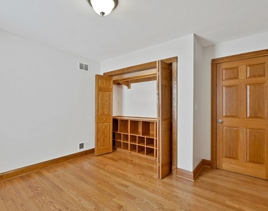 4544 N Western Avenue - Photo Thumbnail 26