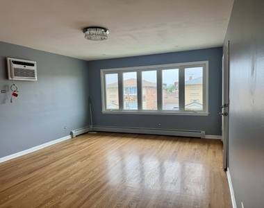 8523 W Winnemac Avenue - Photo Thumbnail 21