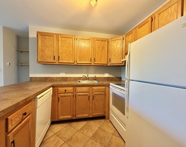 5820 Oakwood Drive - Photo Thumbnail 3