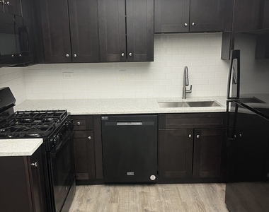 12026 S Kildare Avenue - Photo Thumbnail 2