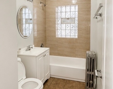 8146 S Maryland Avenue - Photo Thumbnail 6