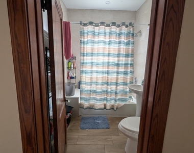 5433 S Millard Avenue - Photo Thumbnail 7